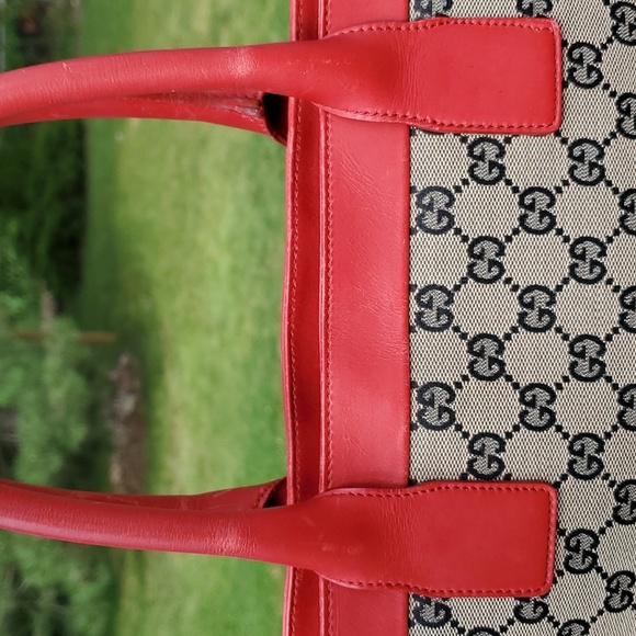 GUCCI gg Beautiful Authentic Vintage Classi Monogram Canvas Tote. - Picture 13 of 17